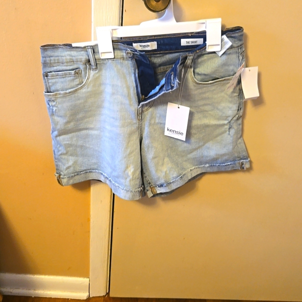 Kensie shorts